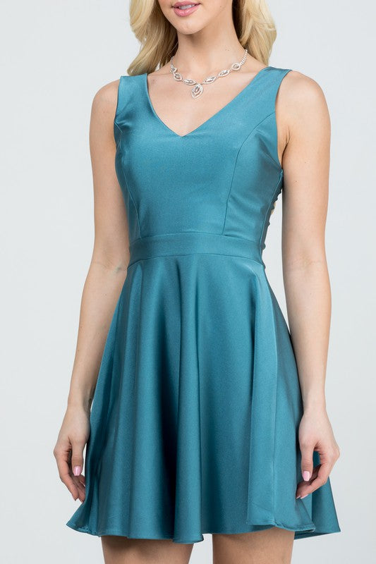 SLEEVELESS DALIA FIT AND FLARED SKATER DRESS