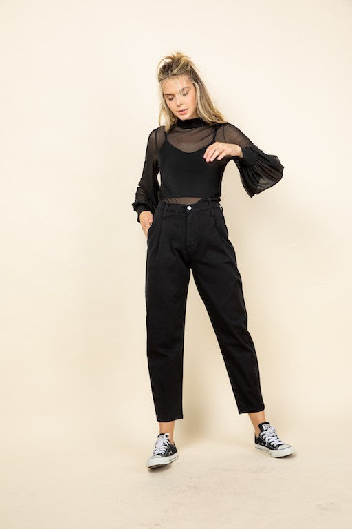 MESH BUBBLE LONG SLEEVE MOCK NECK TOP