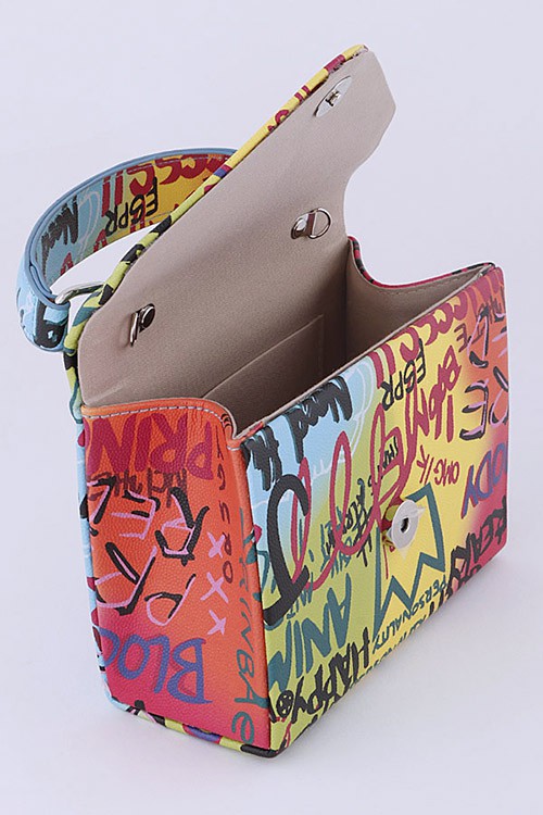 GRAFFITI BOX SWING BAG