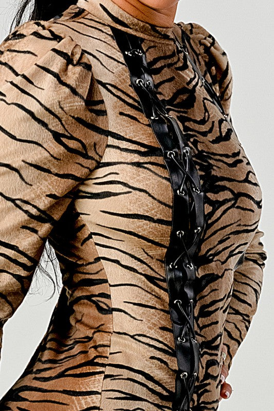 ATHINA TRANSITION ANIMAL PRINT MINI DRESS