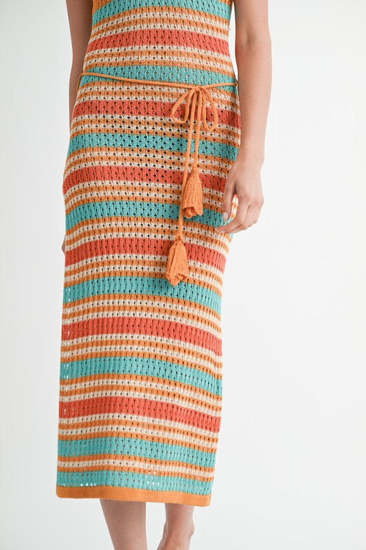 SCOOP NECK CROCHET MIDI DRESS