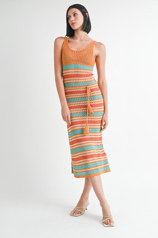 SCOOP NECK CROCHET MIDI DRESS