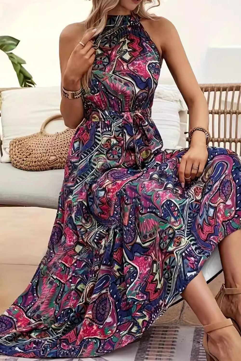 HALTER FLORAL SLEEVELESS DRESS