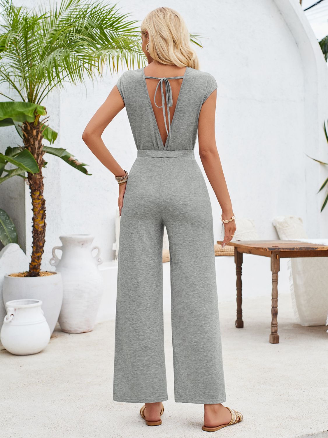 TWISTED ROUND NECK CAP SLEEVE JUMPSUIT