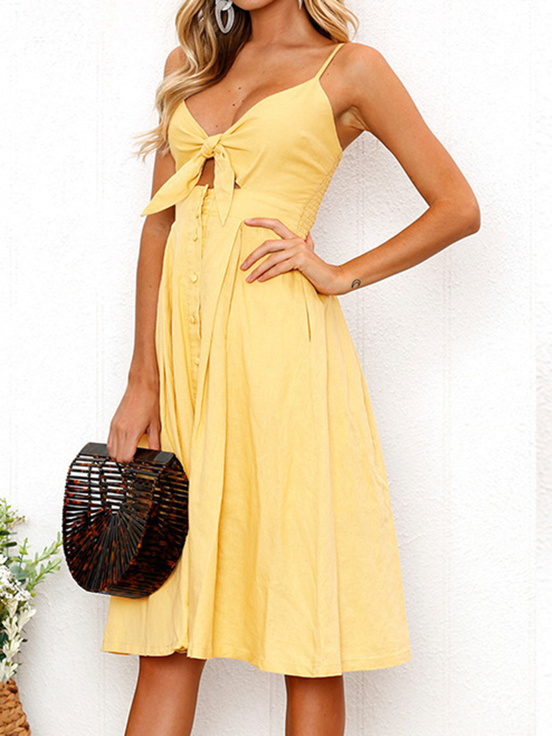 CUTOUT SMOCKED SWEETHEART NECK CAMI DRESS