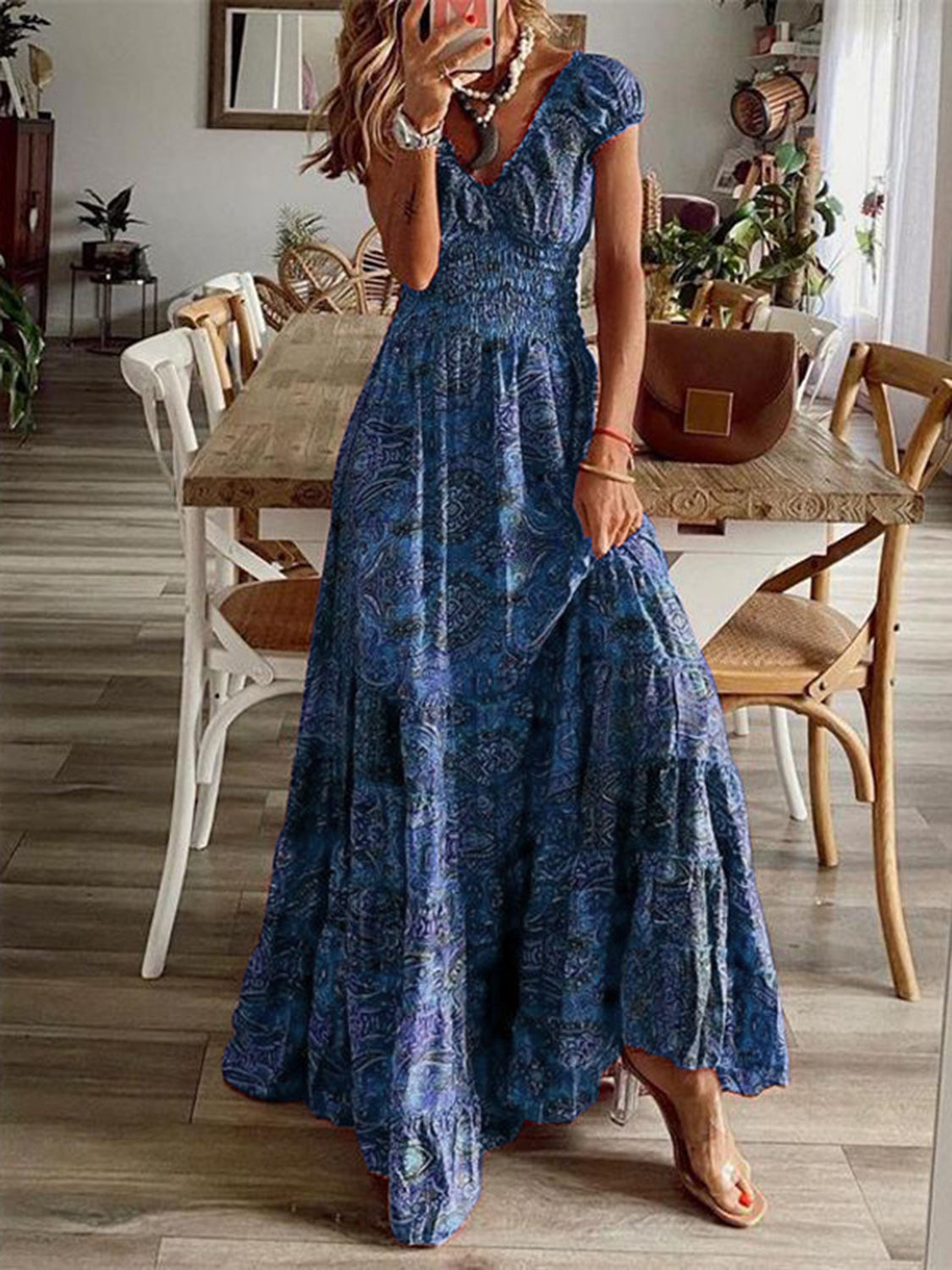 SMOCKED PRINTED V-NECK SHORT SLEEVE DRESS