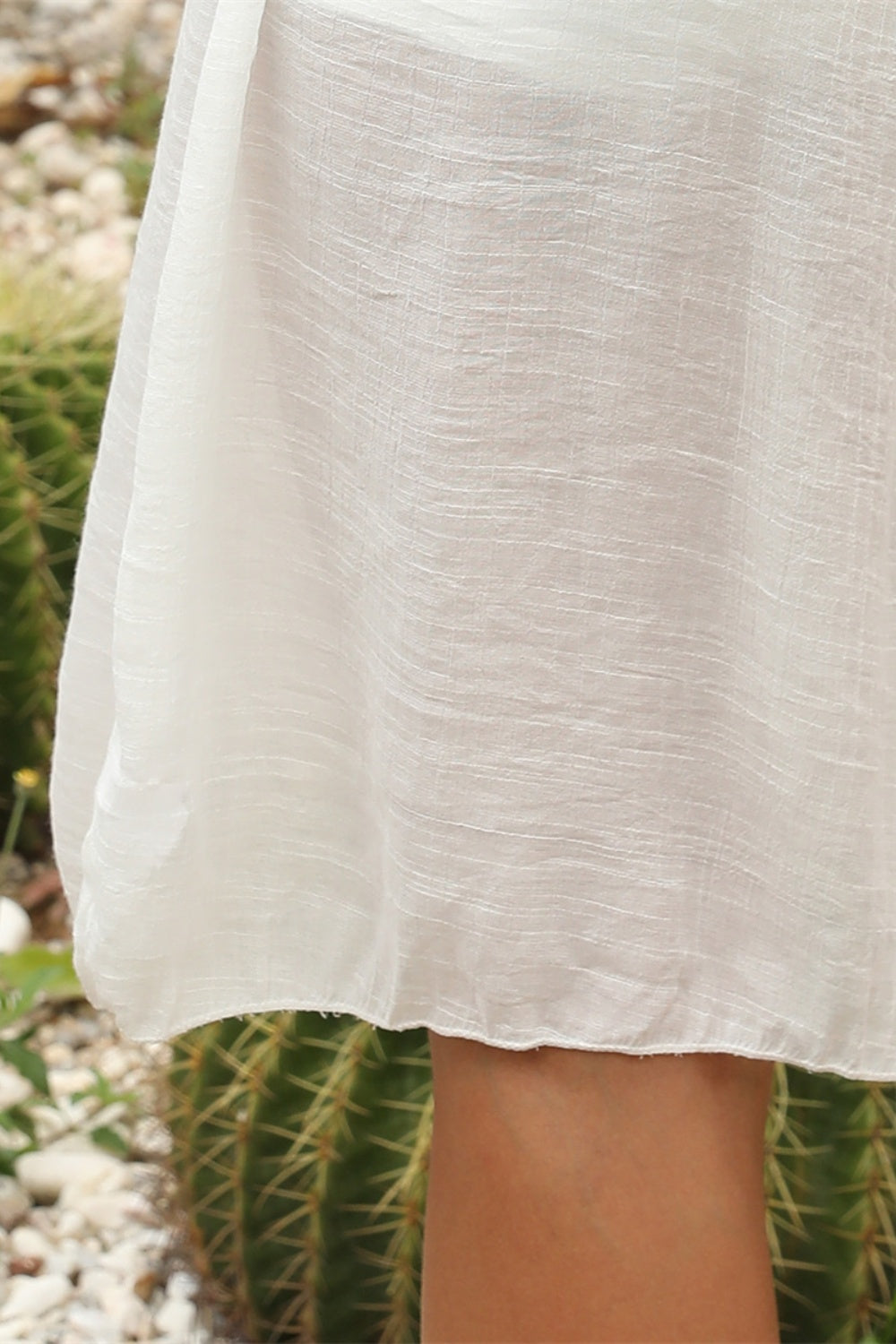 GEOMETRIC V-NECK SPAGHETTI STRAP COVER UP