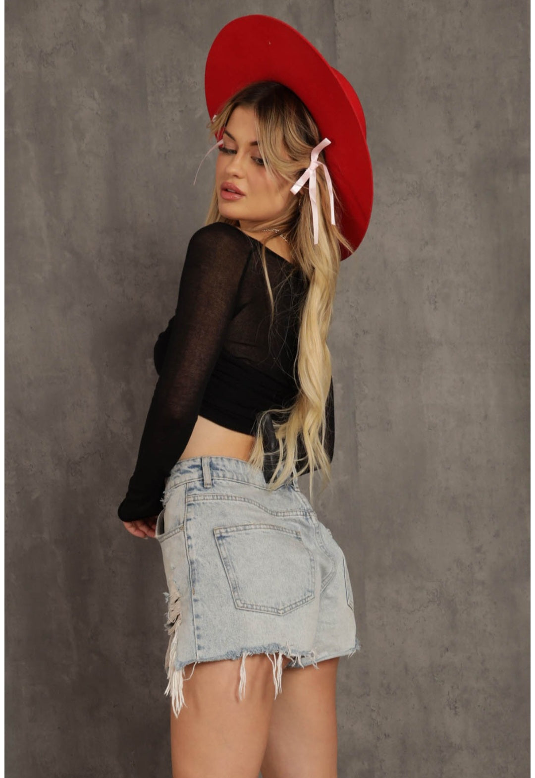 KNIT CROP TOP