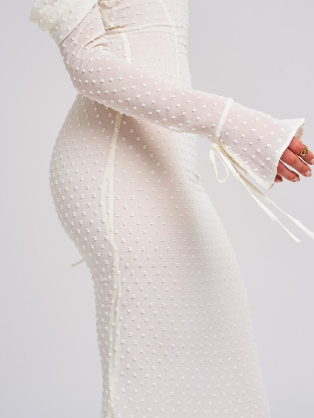 MISS CIRCLE KAIA LONG SLEEVE OFF THE SHOULDER MAXI DRESS
