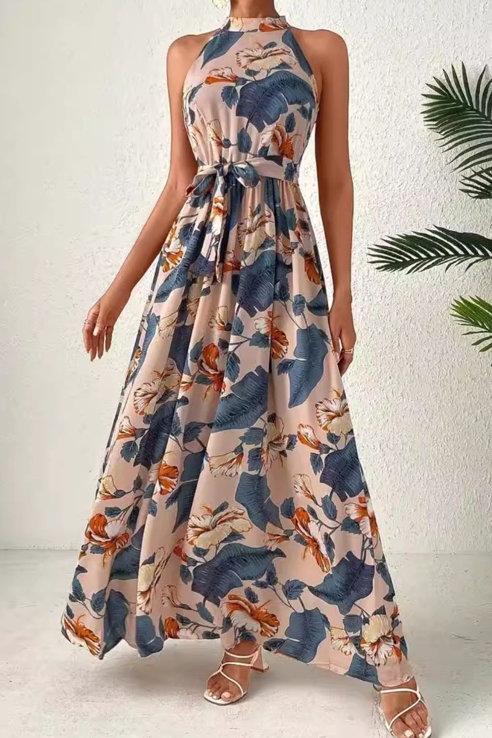 HALTER FLORAL SLEEVELESS DRESS