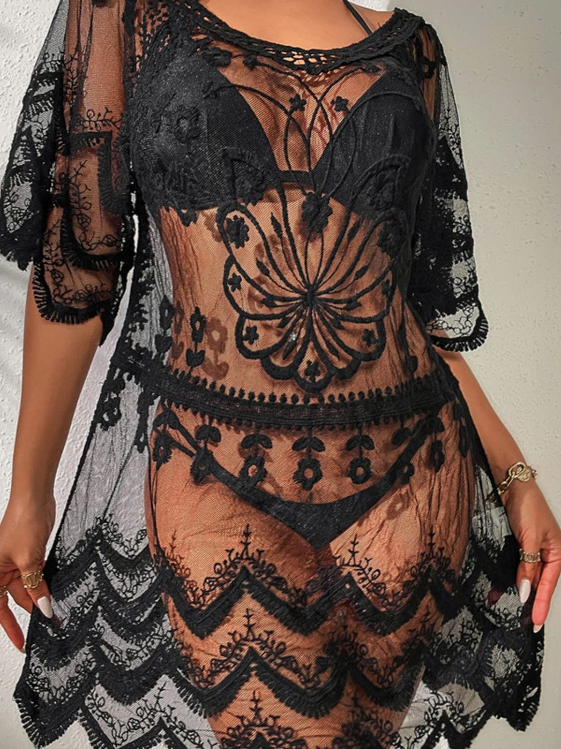 LACE ROUND NECK 3/4 SLEEVE COVER-UP