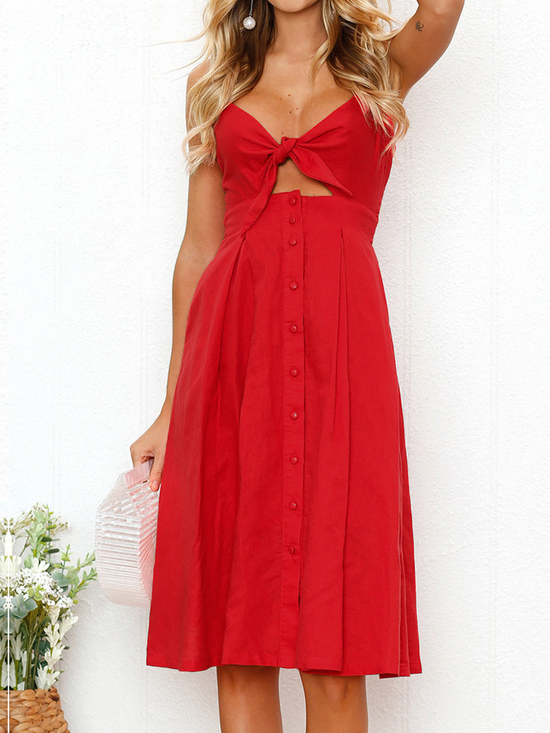 CUTOUT SMOCKED SWEETHEART NECK CAMI DRESS