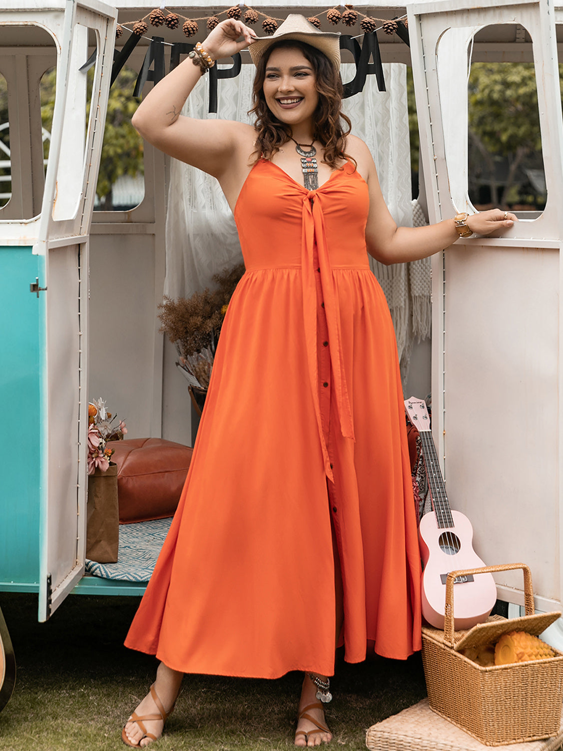 PLUS SIZE HALTER NECK MAXI DRESS