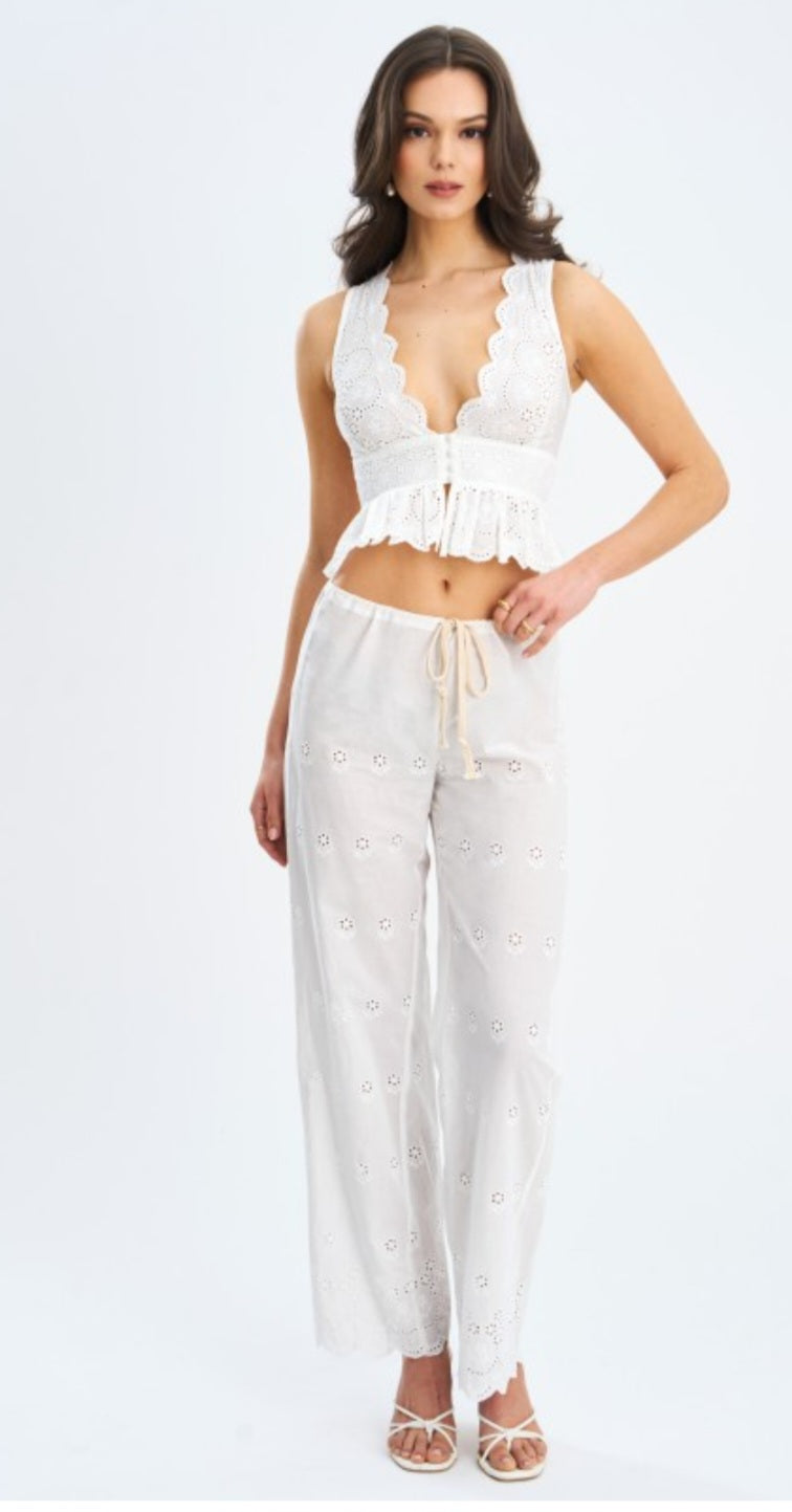 MISS CIRCLE RAINA COTTON EYELET CROP TOP