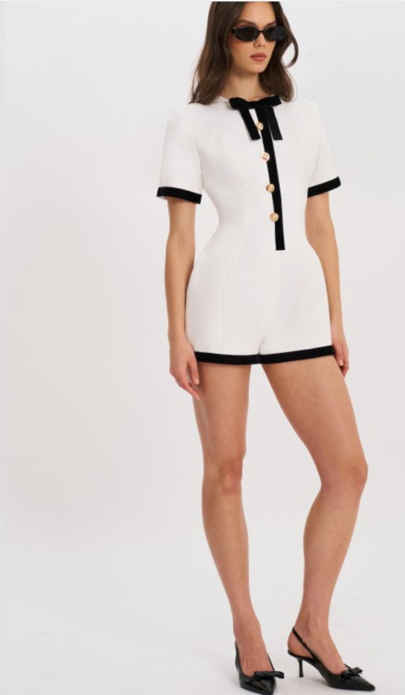 MISS CIRCLE IDINA ROMPER