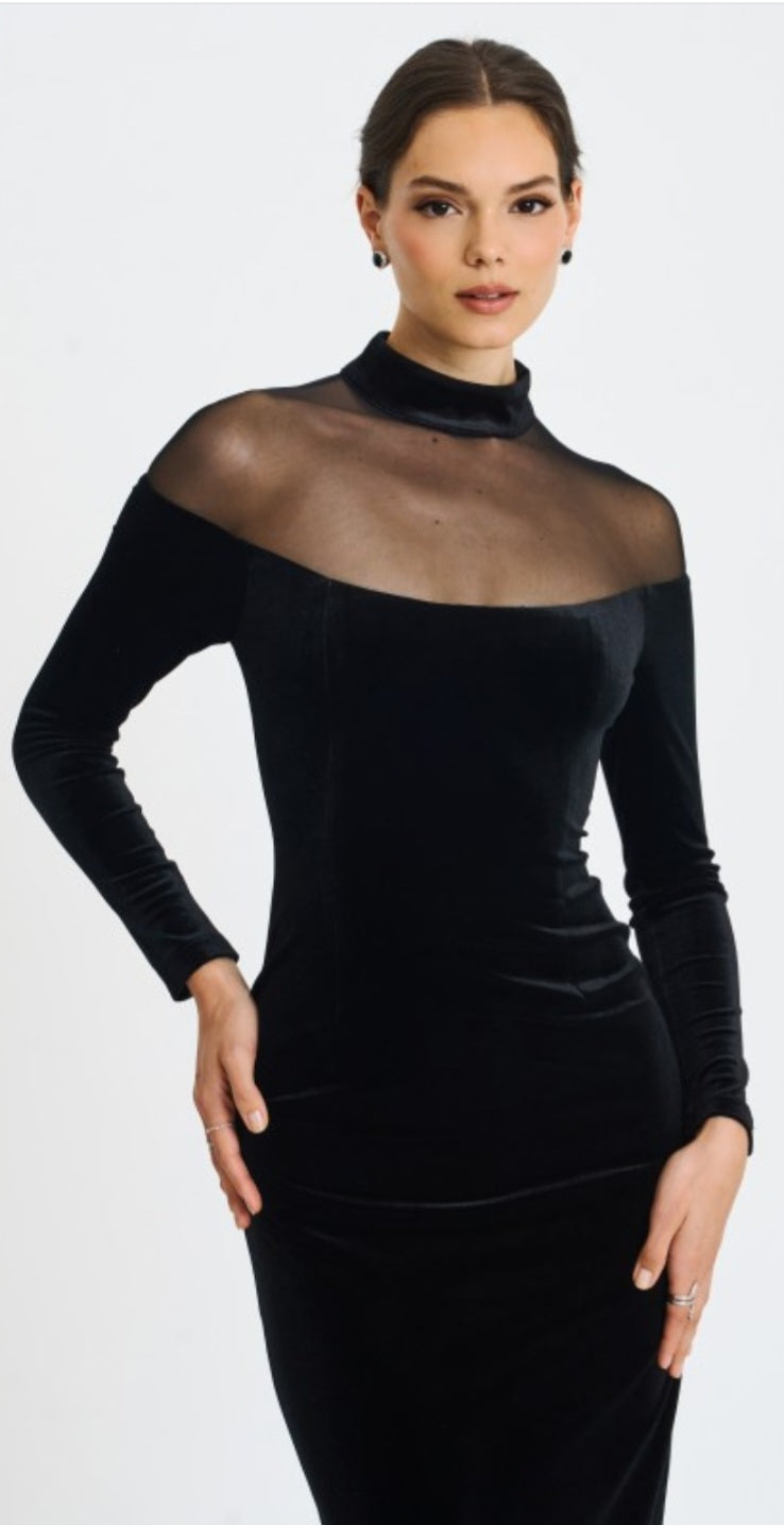 MISS CIRCLE BLAIR SHEER MOCK NECK MAXI DRESS