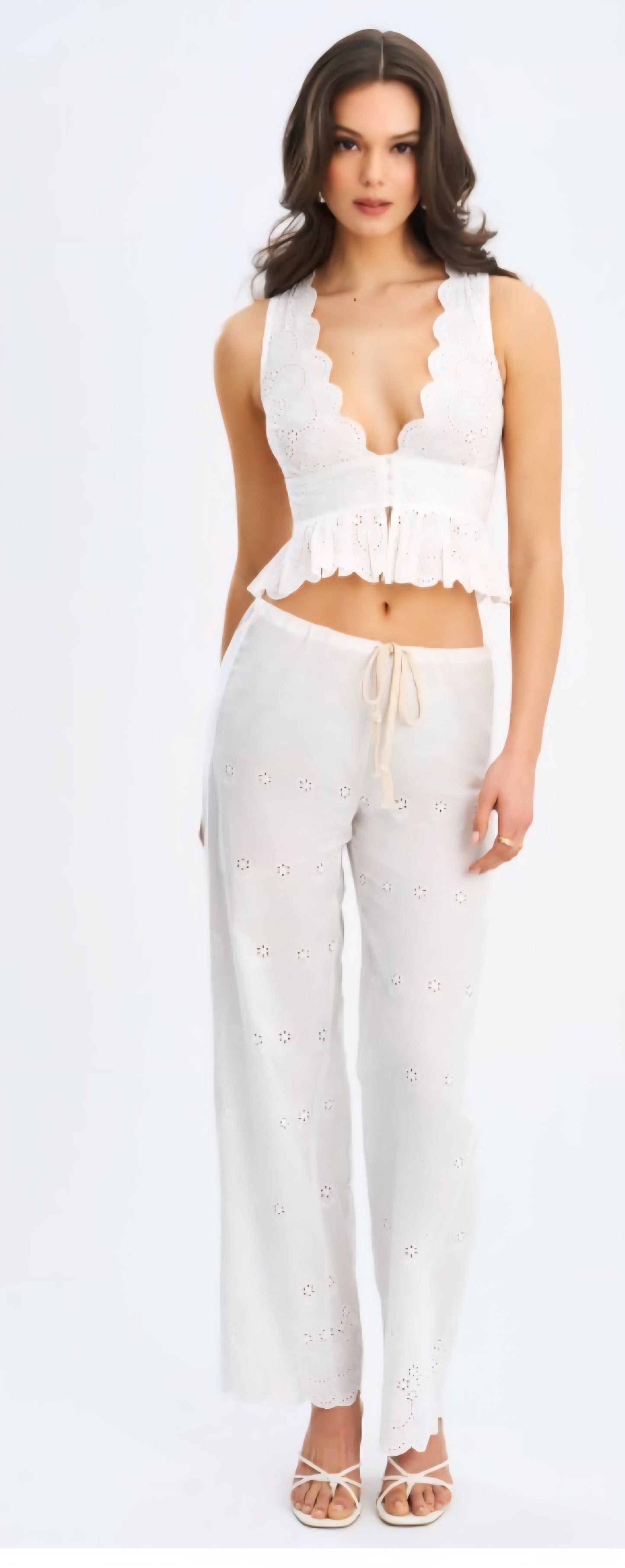 MISS CIRCLE RAINA COTTON EYELET CROP TOP