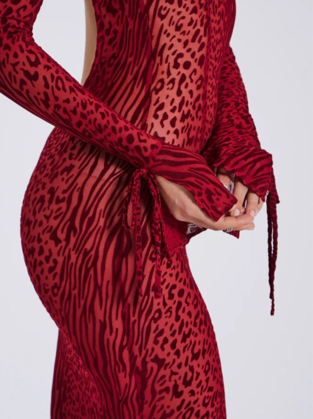 MISS CIRCLE WAYLYNN BURNOUT BACKLESS MAXI DRESS