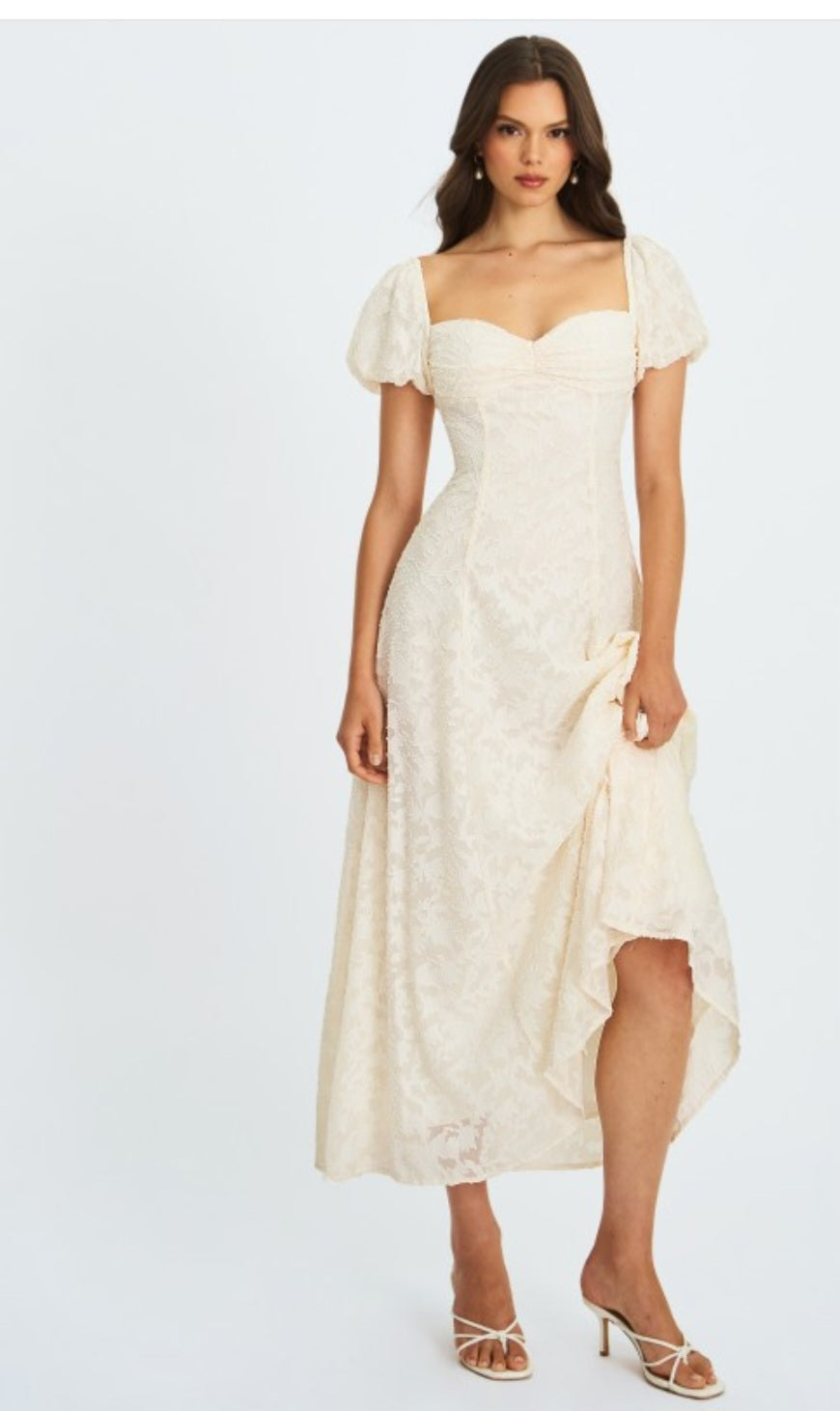 MISS CIRCLE PANDORA BUBBLE SLEEVE BACKLESS MAXI DRESS