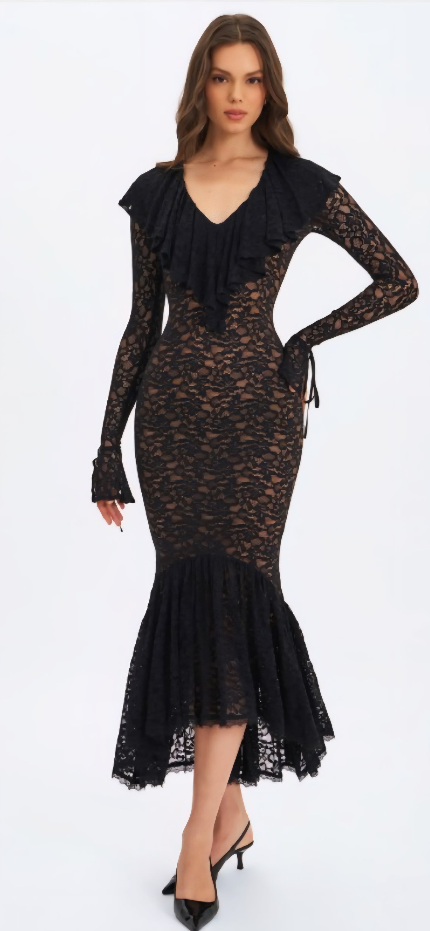 MISS CIRCLE PARISA LACE RUFFLE MERMAID MAXI DRESS