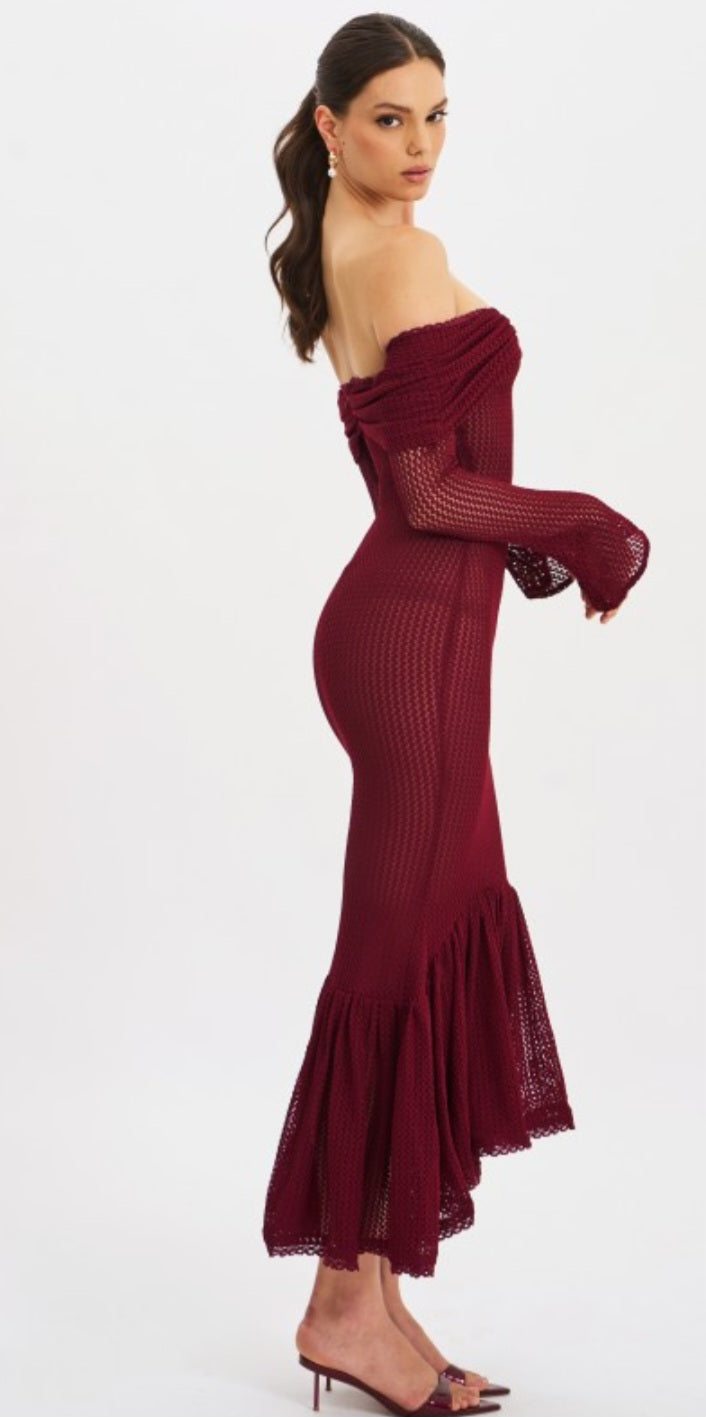 MISS CIRCLE KAEDYN OFF THE SHOULDER MERMAID DRESS