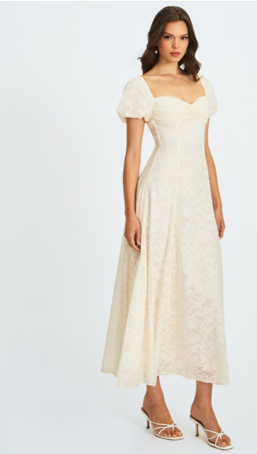 MISS CIRCLE PANDORA BUBBLE SLEEVE BACKLESS MAXI DRESS