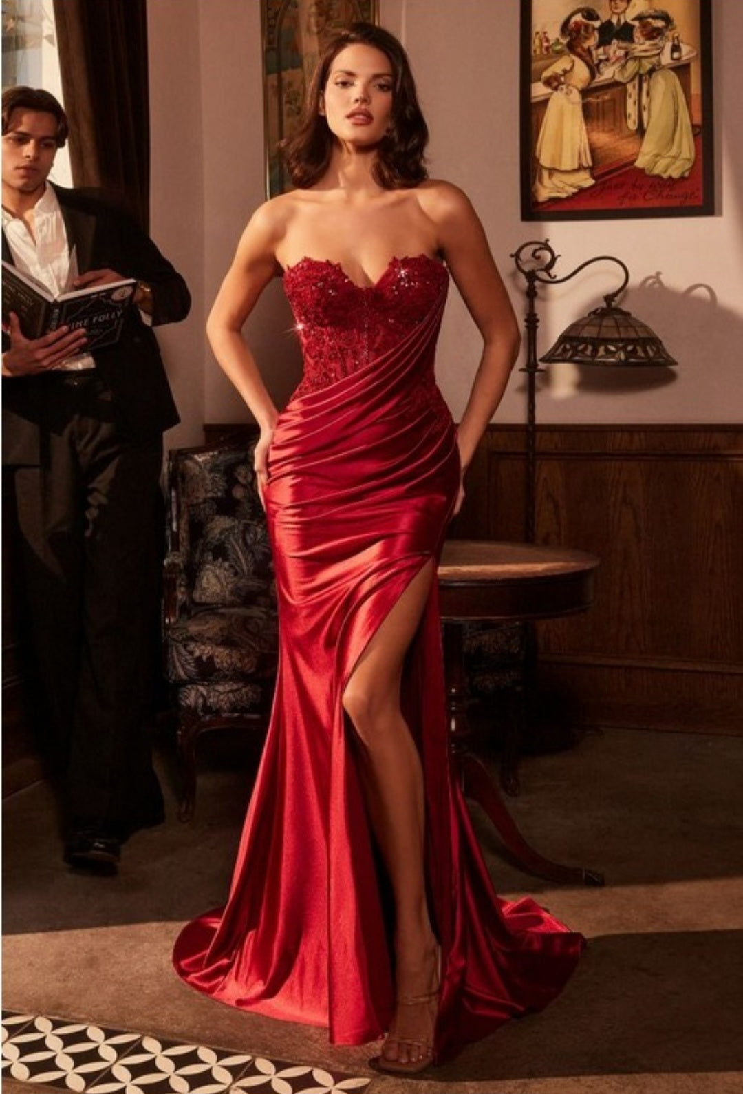 STRAPLESS FITTED SATIN AND LACE GOWN