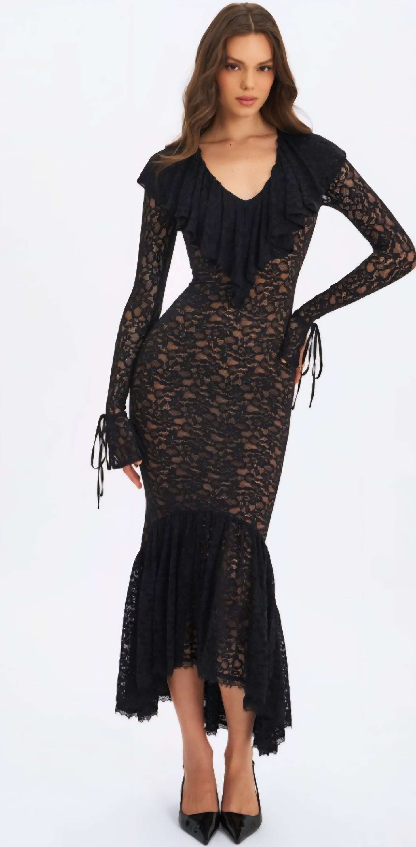 MISS CIRCLE PARISA LACE RUFFLE MERMAID MAXI DRESS