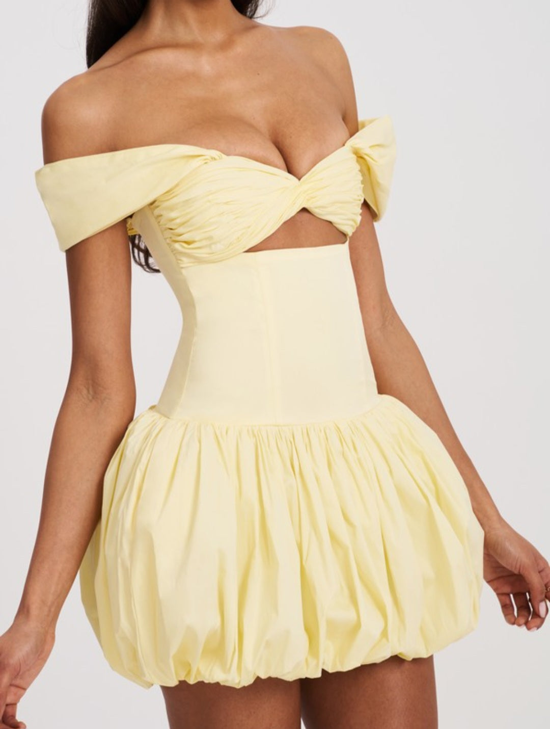 MISS CIRCLE UMIKA BUBBLE HEM MINI DRESS