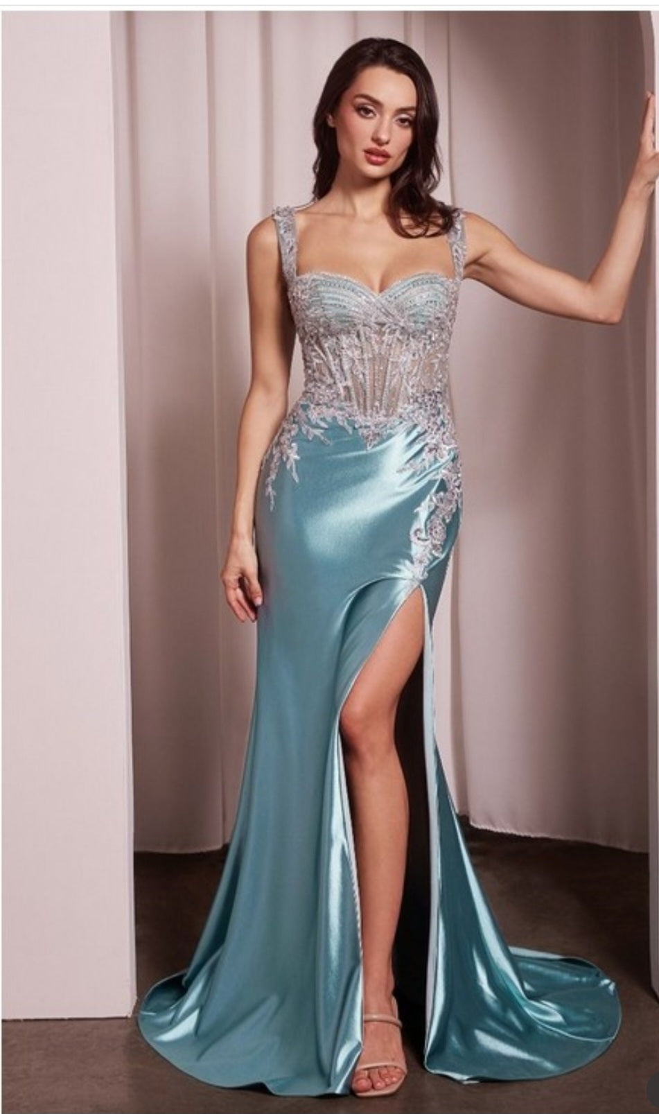 FITTED SATIN AND LACE GOWN