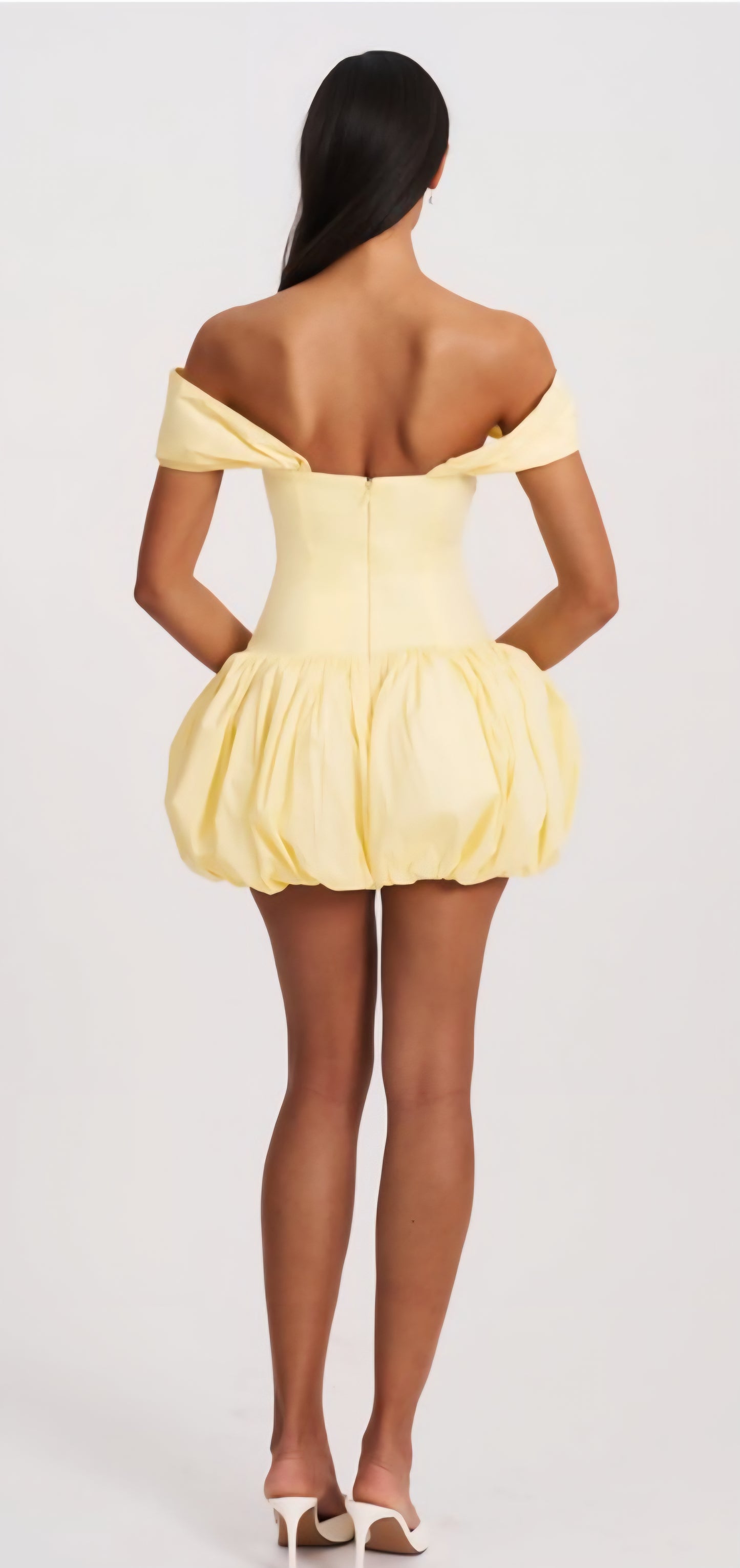 MISS CIRCLE UMIKA BUBBLE HEM MINI DRESS