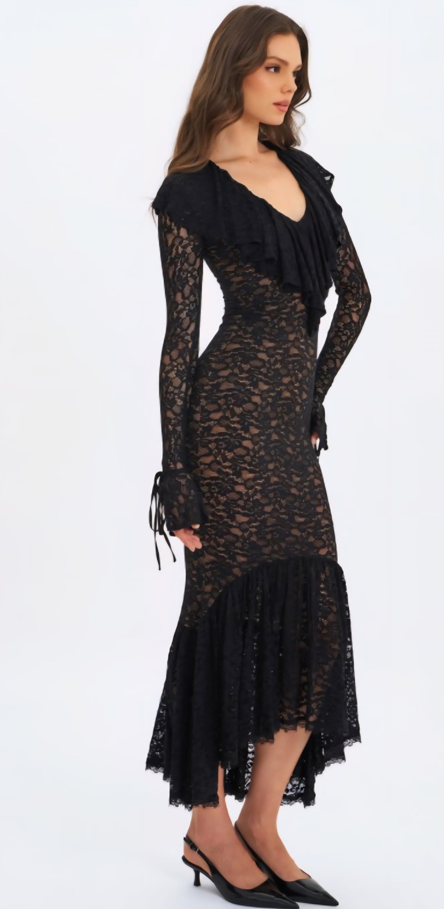 MISS CIRCLE PARISA LACE RUFFLE MERMAID MAXI DRESS