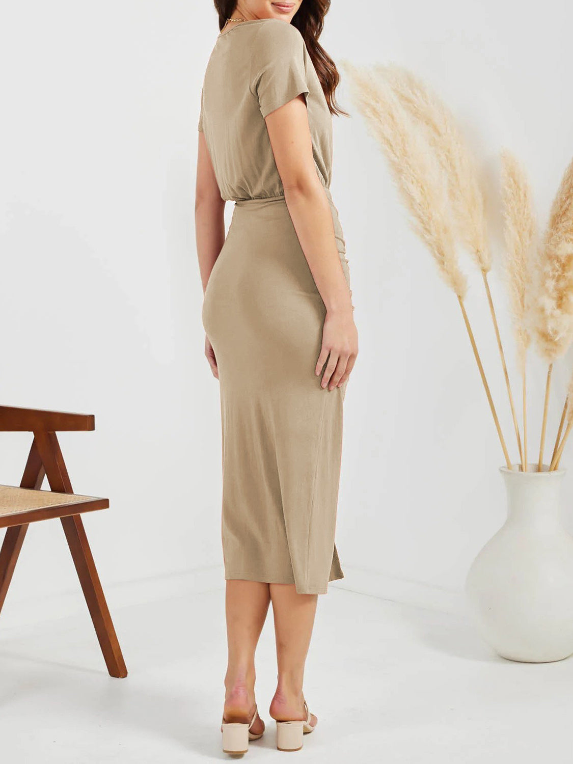RUCHED V-NECK SHORT SLEEVE MIDI DRESS