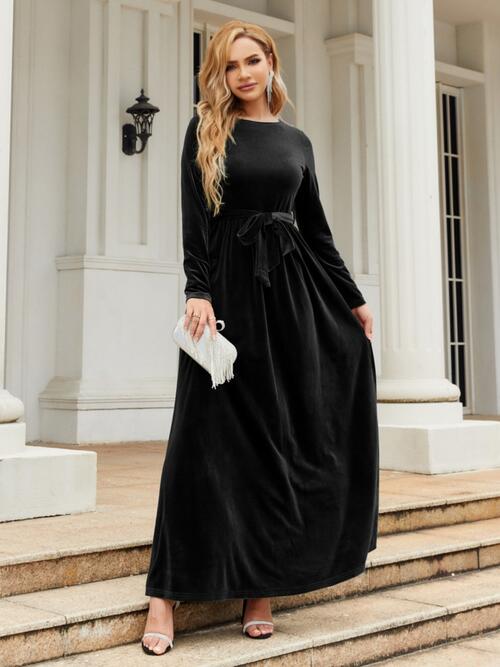 TIE FRONT ROUND NECK LONG SLEEVE MAXI DRESS