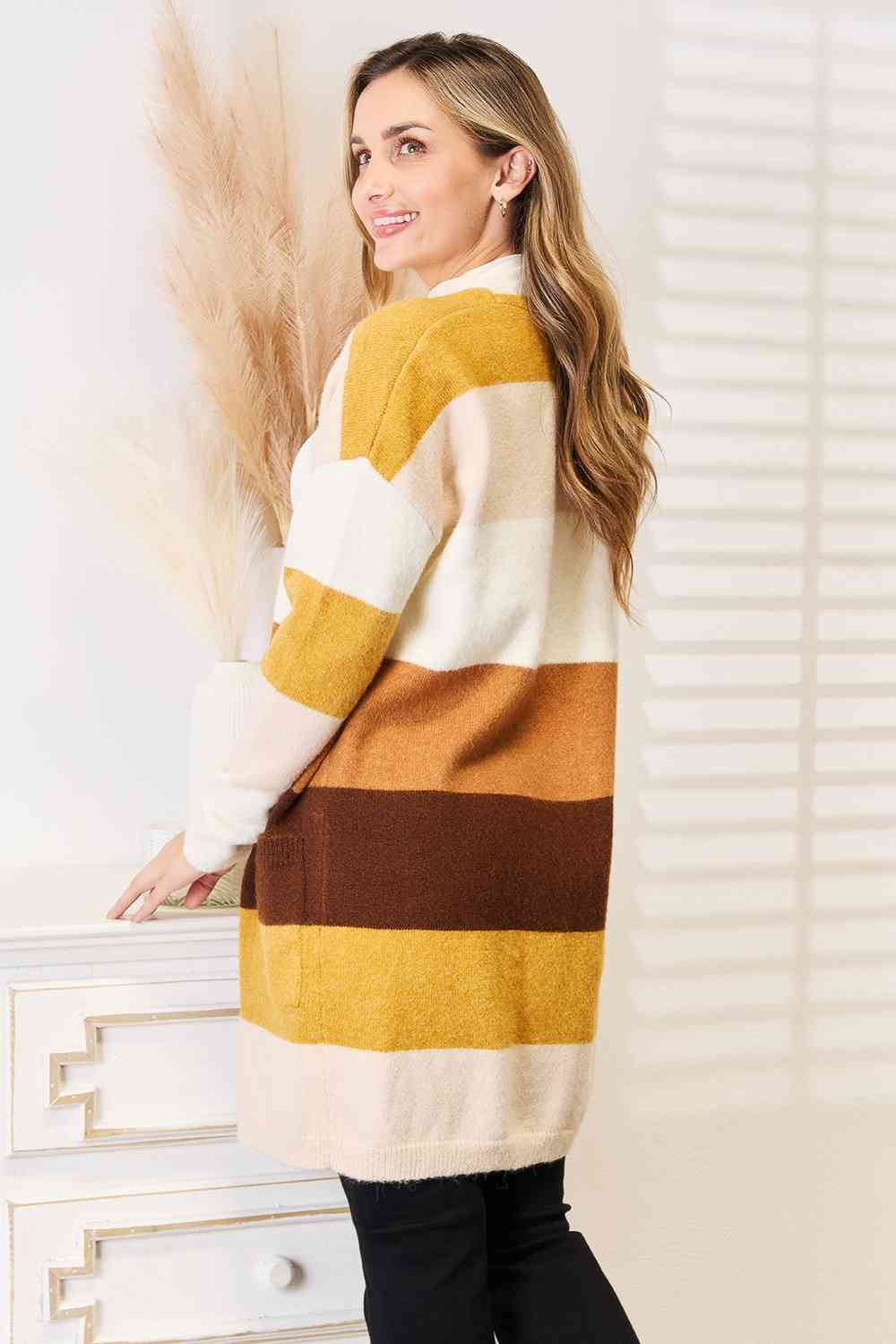 WOVEN RIGHT COLOR BLOCK DROPPED SHOULDER CARDIGAN