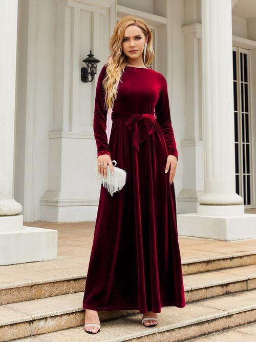 TIE FRONT ROUND NECK LONG SLEEVE MAXI DRESS