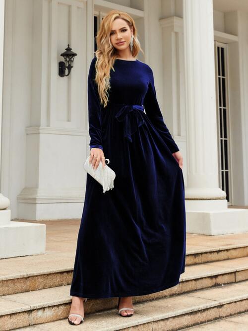 TIE FRONT ROUND NECK LONG SLEEVE MAXI DRESS