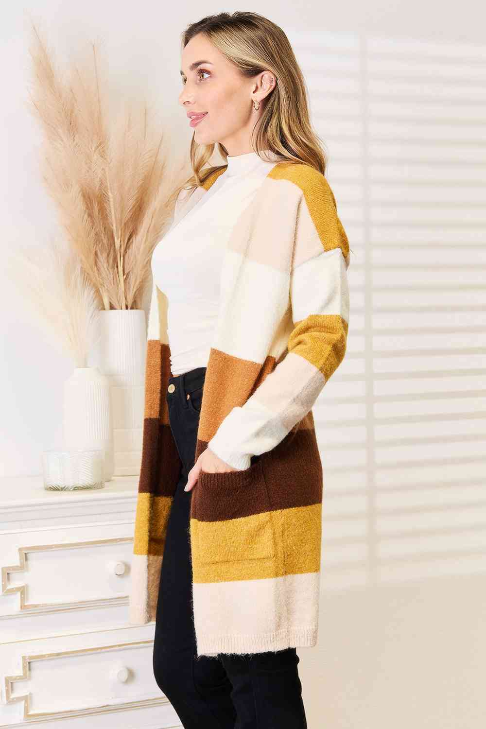 WOVEN RIGHT COLOR BLOCK DROPPED SHOULDER CARDIGAN