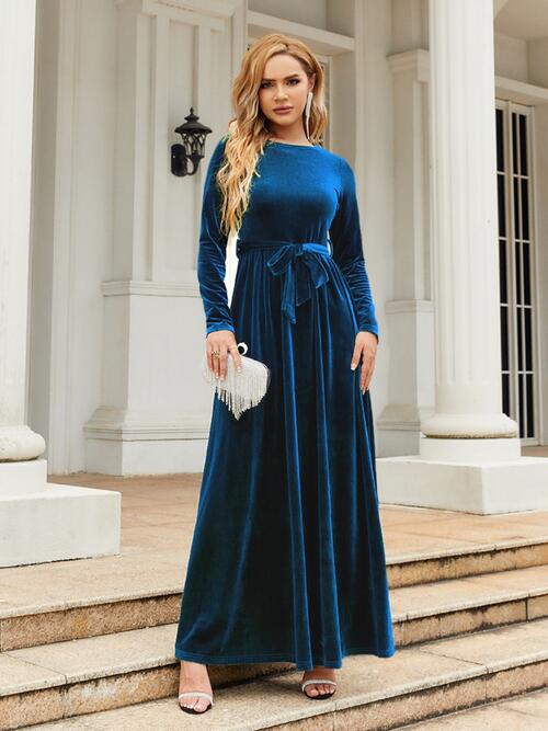 TIE FRONT ROUND NECK LONG SLEEVE MAXI DRESS
