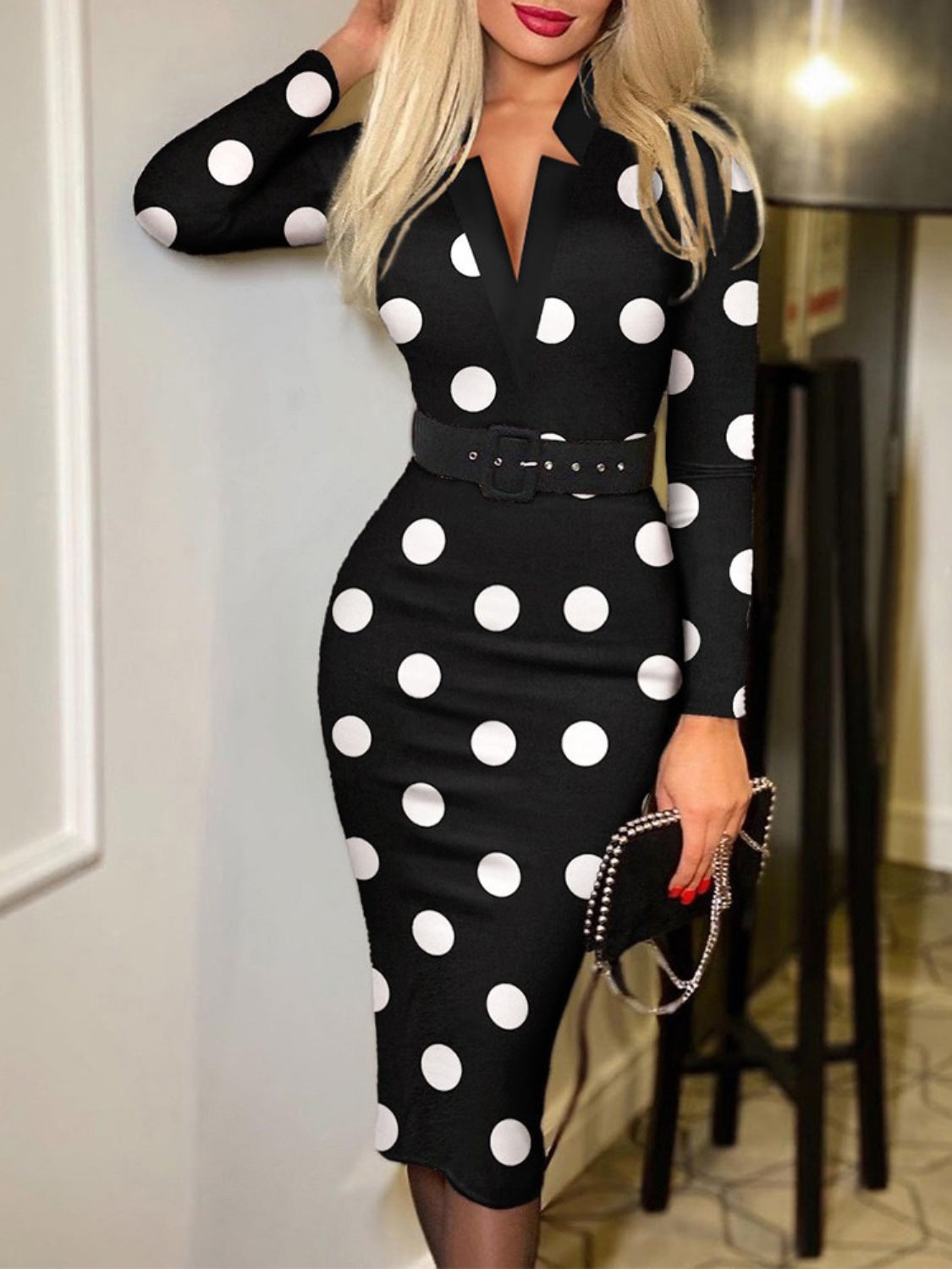 PRINTED NOTCHED LONG SLEEVE MIDI DRESS