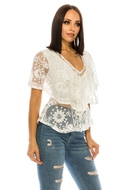 SHORT SLEEVE LACE TOP