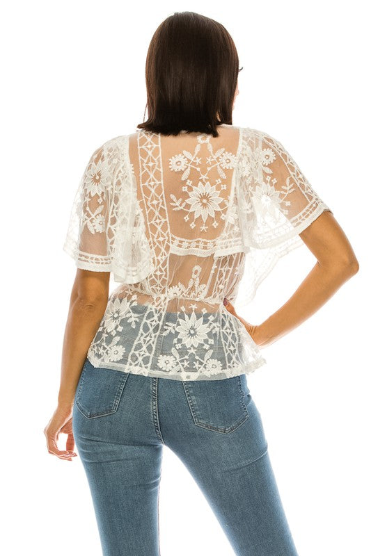 SHORT SLEEVE LACE TOP