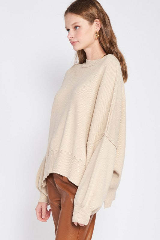 OVER SIZED LONG SLEEVE SWEATER TOP