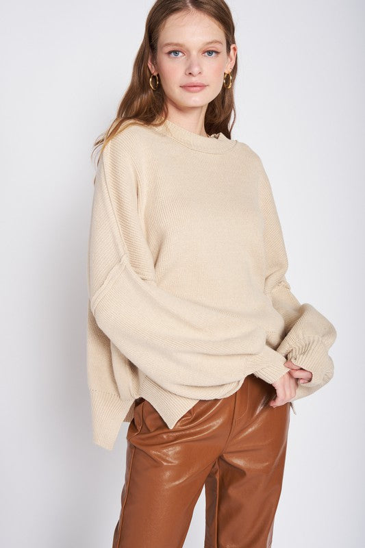 OVER SIZED LONG SLEEVE SWEATER TOP