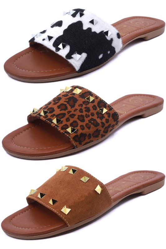 STUDDED SLIDE SANDAL