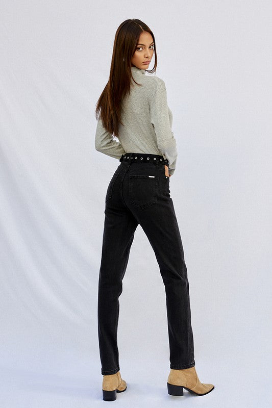 HIGH WAISTED CUT OUT STRAIGHT JEANS
