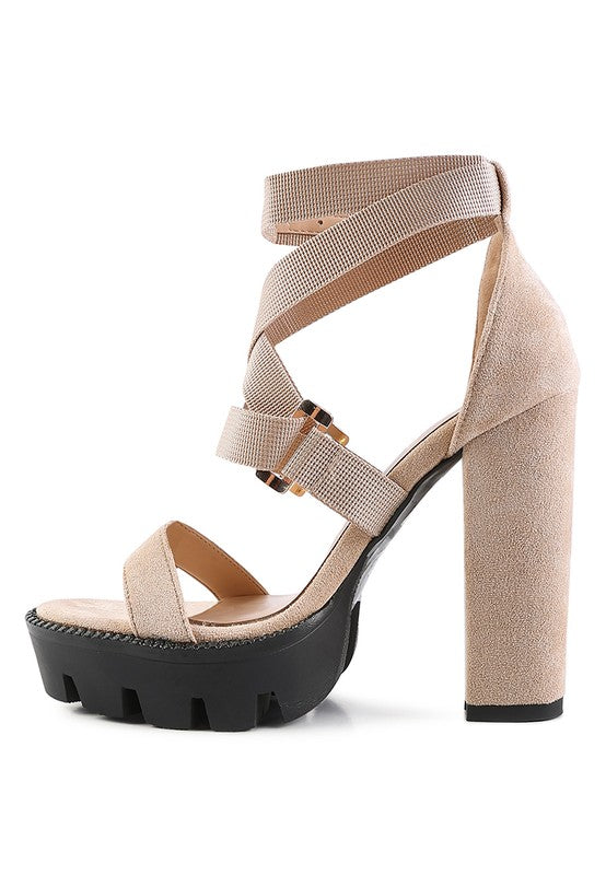 FRESH DAISY HARNESS STRAPS PLATFORM HEELS