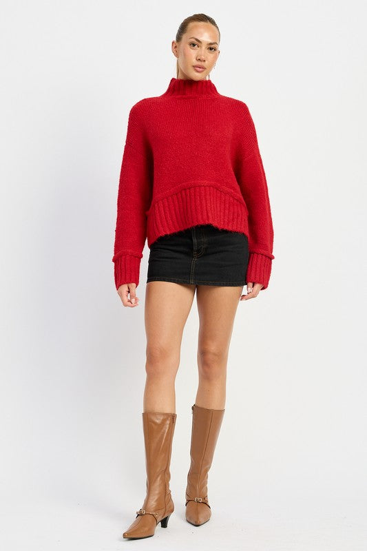 LONG SLEEVE TURTLE NECK SWEATER