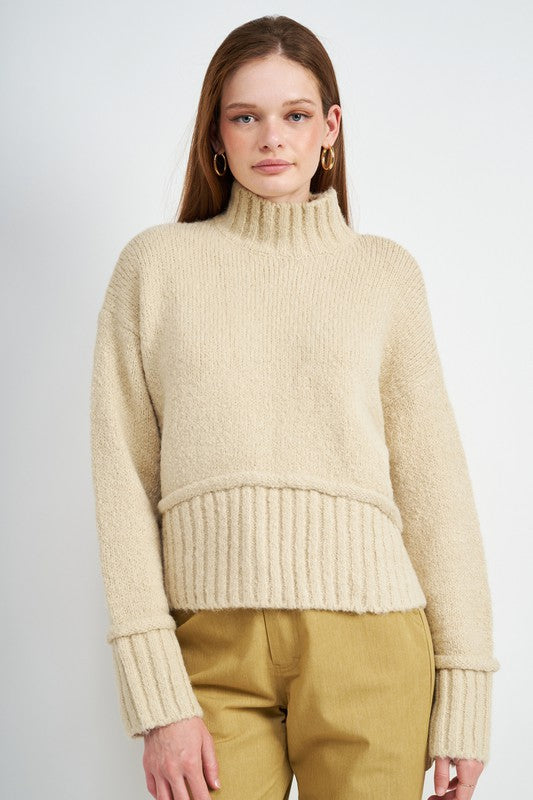 LONG SLEEVE TURTLE NECK SWEATER