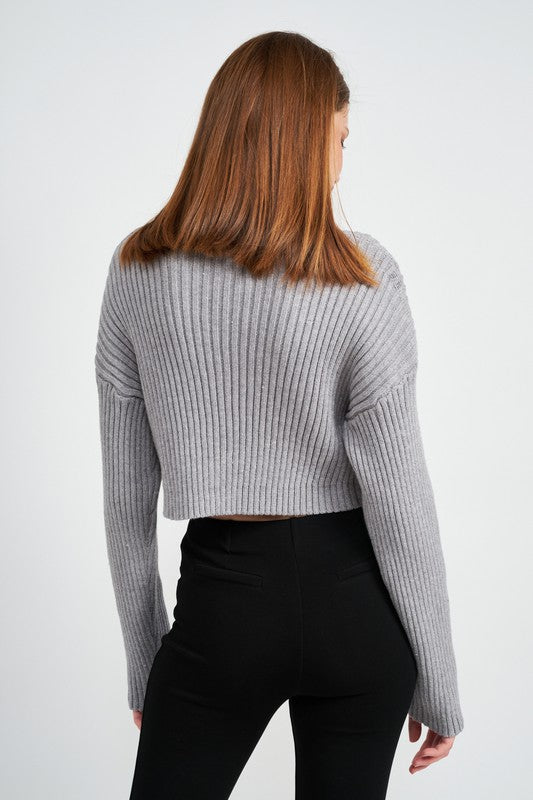 BOXY TURTLENECK CROPPED TOP